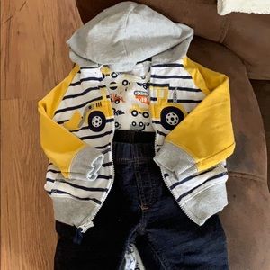 12 month Carter’s outfit